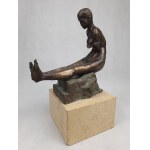 Piotr Bubak, Gazing / Sitting sculpture bronze stone