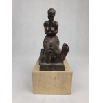 Piotr Bubak, Gazing / Sitting sculpture bronze stone