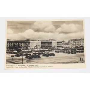 WARSZAWA. Pl. Marszałka J. P. podczas rewji. - VARSOVIE. Place du Marechal Piłsudski pendant une revue militaire. 1936.