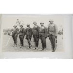 Fotoalbum (103): von der Parade am 3. Mai 1936 in Błonia Krakowskie und andere Fotos. [Aus der Sammlung von Rotmistrz Roman Medwicz].