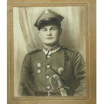 Fotografia portretowa polskiego żołnierza kawalerii 1928 - 1939 (401)