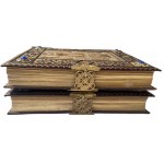 BIBLE OF GOLD CLASSICS - NICE COPY.
