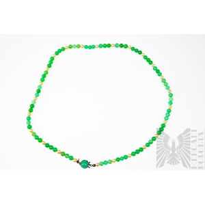 Necklace of Dyed Jadeite and Saltwater Cultured Akoya Pearls, Sterling Silver 835