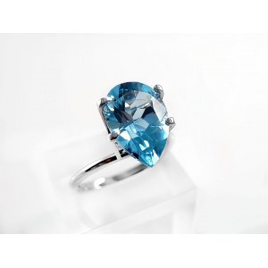 3.80ct Natural Blue Topaz
