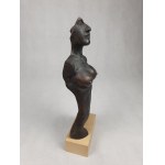 Piotr Bubak, Scultura di nudo in bronzo patinato