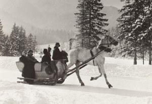 Jan Styczyński (1917 - 1981 ), Kulig na tle Giewontu