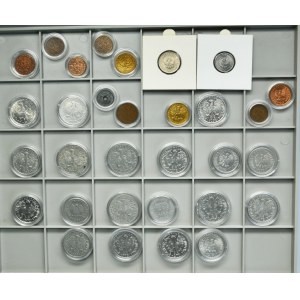 Set, People's Republic and IIRP, Mix of coins (31 pieces).