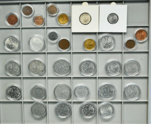 Set, People's Republic and IIRP, Mix of coins (31 pieces).