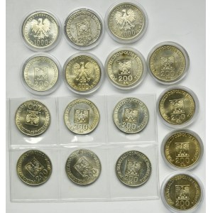 Set, 200-1,000 zloty 1974-1983 (16 pieces).