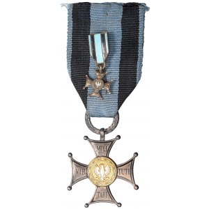 PRL, Krzyż Srebrny Orderu Virtuti Militari z miniaturą i legitymacją