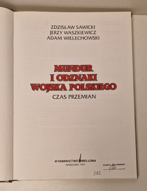 SAWICKI Z., WASZKIEWICZ J., WIELECHOWSKI A. - UNIFORME E DISTINTIVI DELL'ESERCITO POLACCO