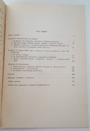 TEREJ Jerzy - NA ROZSTAJACH DRÓG Ze studiów nad obliczem i modele Armii Krajowej ⧏35⧐ From studies on the face and model of the Home Army ⧏34⧐