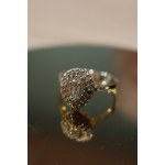 Prsten ze 14karátového žlutého zlata s přírodními diamanty o váze 0,61 ct. CERTIFIKÁT AIG
