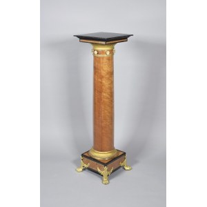 Column - pedestal