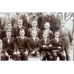 ZESTAW dwóch fotografii Pierwszego Klubu Szachowego - Polska Bydgoszcz 1924