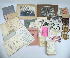 Une grande collection de souvenirs du champion polonais d'athlétisme de Lviv, le professeur Kazimierz Nowosad.