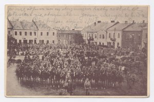 Jedrzejow - Riflemen in the market (213)