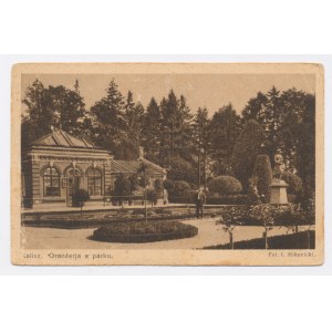 Kalisz - Orangery in the park (333)