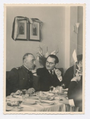 Torun - Gen. Bortnowski and the Belgian consul 1938 (1361)