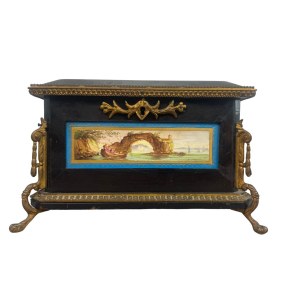 Important casket