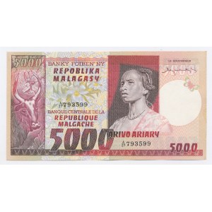 Madagaskar, 5 000 frankov [1974 -1975] bez dátumu (1172)