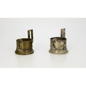 Pair of tea baskets with belt buckle motif (matched)