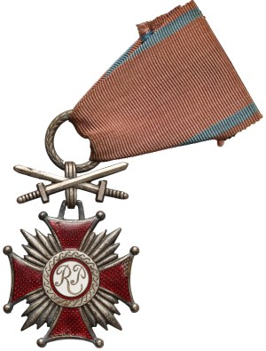 PRL, Srebrny Krzyż Zasługi z Mieczami - z monogramem RP