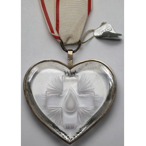Polish Red Cross, Crystal Heart
