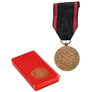 Second Polish Republic, Independence Medal - State Mint - in its original box