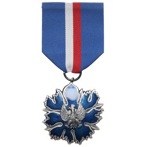 III RP, Srebrny Medal Zasłużony Kulturze Gloria Artis