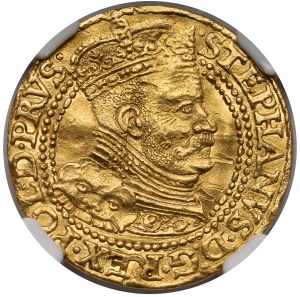 Stefan Batory, Dukat Gdańsk 1586
