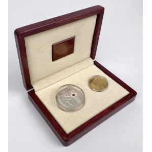 2 and 20 zlotych, 2004, Senate of the Third Republic of Poland—in a special “SENAT RP” box