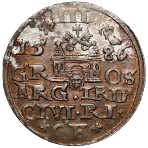 Stefan Batory, Troika Riga 1586