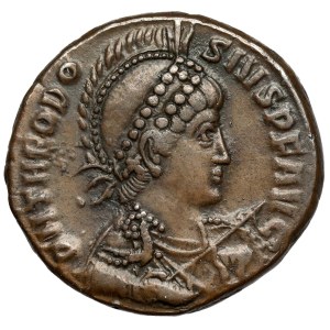 Theodosius I (379-395 AD) Follis, Constantinople