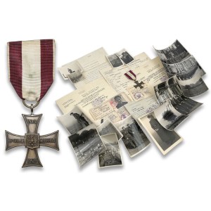 PSZnZ, Croce al Valore - Samuel Kretschmer &amp; Sons, Gerusalemme + carta d'identità e altri documenti del Ten. Amm. Szperber