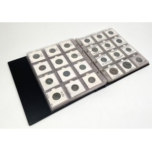 China, a collection of kesh coins - cluster period North. Sung...
