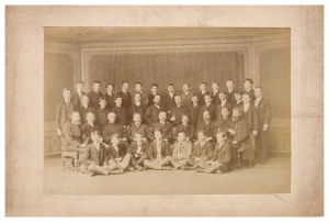 Photograph of high school graduates of the Franz Josef Gymnasium in Lvov [ca. 1890] Photo by W. Eder & J. Szulislawski Art and Photography Company in Lvov, Maryacki Square l. 4 : at the Hotel Europejski.