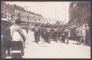 Poľská armáda, vojna 1920 - jar 1920. Poľskí námorníci v uliciach Kyjeva.