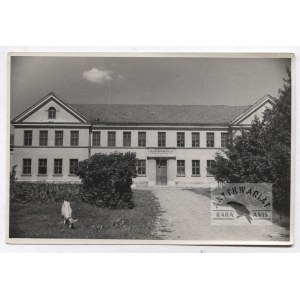 Szkoła Podstawowa w Mogile.