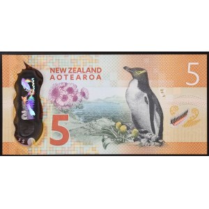 Nouvelle-Zélande, État (1907-date), 5 Dollars 2015