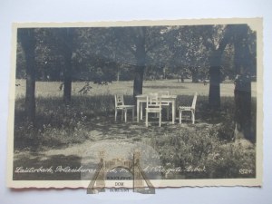 Goworów near Międzylesie, park, 1942