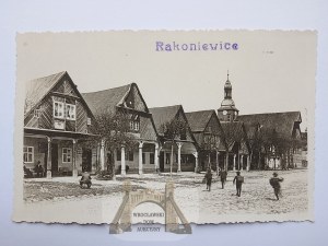 Rakoniewice near Grodzisk Wlkp. Market square, church, photographic, ca. 1935