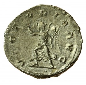 Empire romain, Trajan Decius (249-251 ap. J.-C.), Antonin (824)