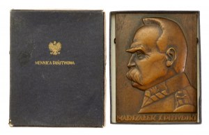 Second Polish Republic, MP Poster (Bronze, 90x70), J. Pilsudski in uniform 1930 (924)