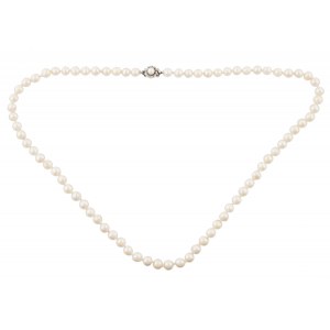 Pearl necklace, contemporary
