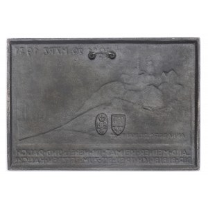 SOULÈVEMENTS SILÉSIENS, MONT ST. ANNY. Plaque allemande commémorant le dixième anniversaire du plébiscite en Haute-Silésie, le 20 mars 1921, montrant une vue du mont Sainte-Anne.