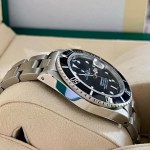 ROLEX SUBMARINER DATE 16610