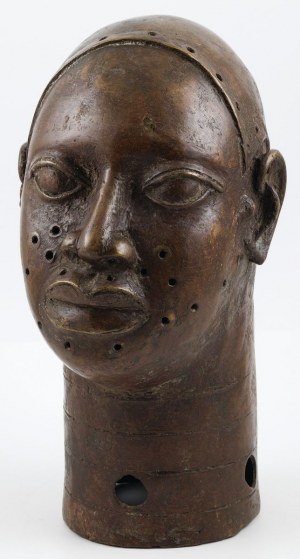 HEAD, Benin. 19th / 20th century.