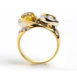 Gold ring with sapphires and diamonds