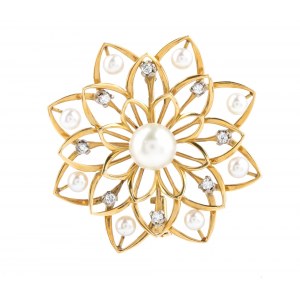 Diamond pearl gold brooch-pendant and chain